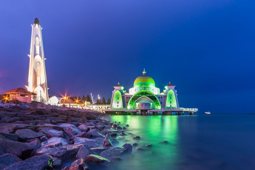 Malacca Straights Mosque Travel Hub